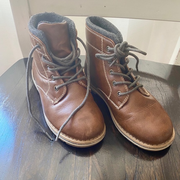 Boys Lace Up Boots - Picture 2 of 7